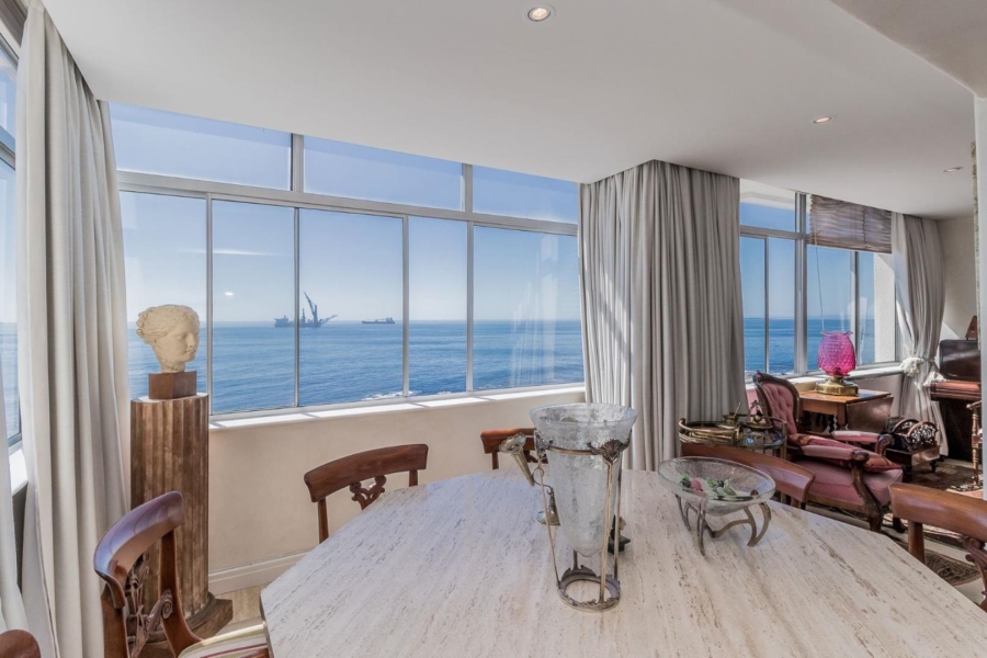 3 Bedroom Property for Sale in Sea Point Western Cape